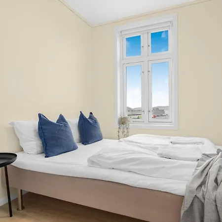 Appartement Contemporary City-apartement With Views Of The Dock! *