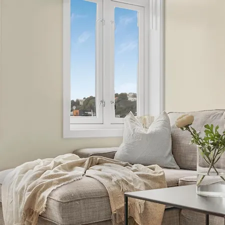 Appartement Contemporary City-apartement With Views Of The Dock! Bergen