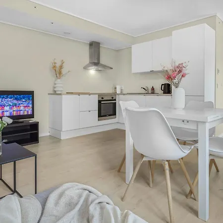 Contemporary City-apartement With Views Of The Dock! Apartment